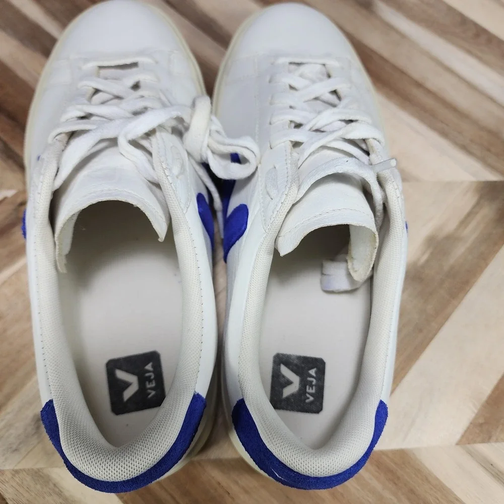 Veja Campo Chromefree Leather Sneaker - Extra White/Blue Size US Men's 9 Wmns 11